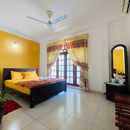 New Nethmi Villa Kandy Kültér fotó